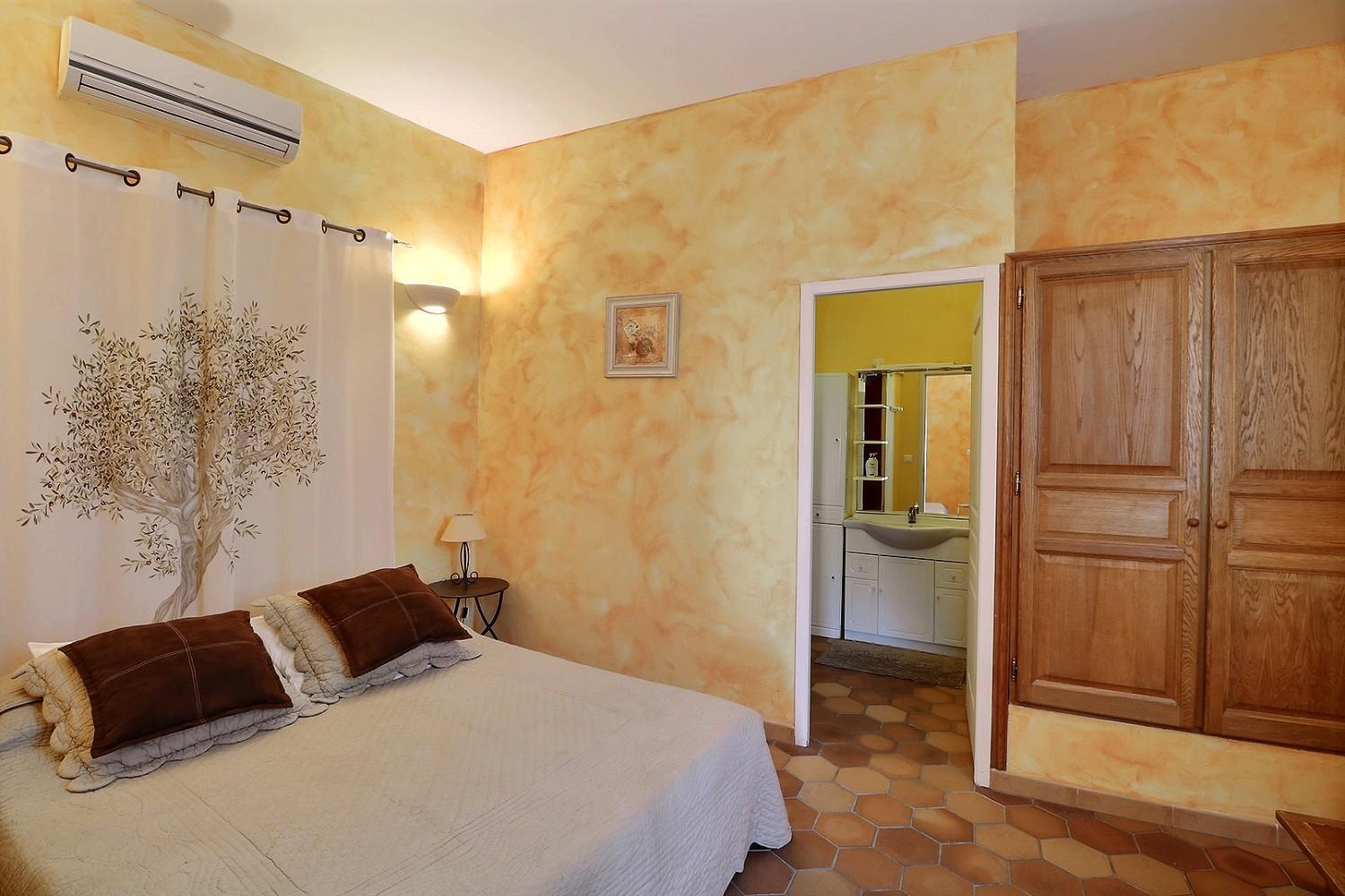 Bastide De La Treille Villa Montaren-et-Saint-Mediers ภายนอก รูปภาพ