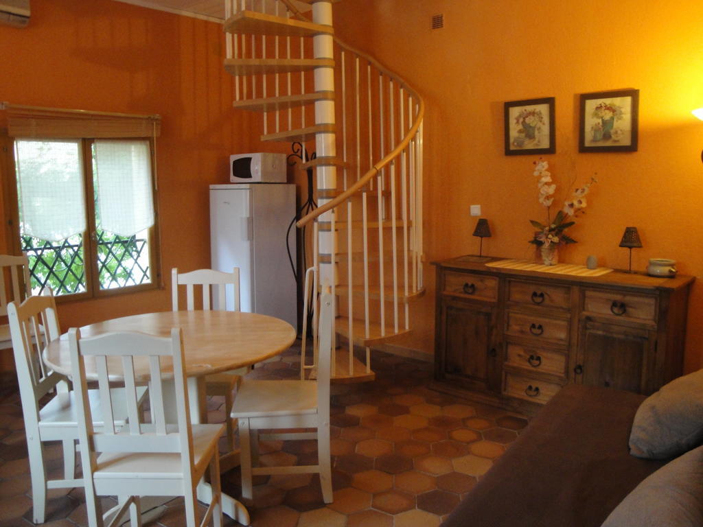 Bastide De La Treille Villa Montaren-et-Saint-Mediers ห้อง รูปภาพ