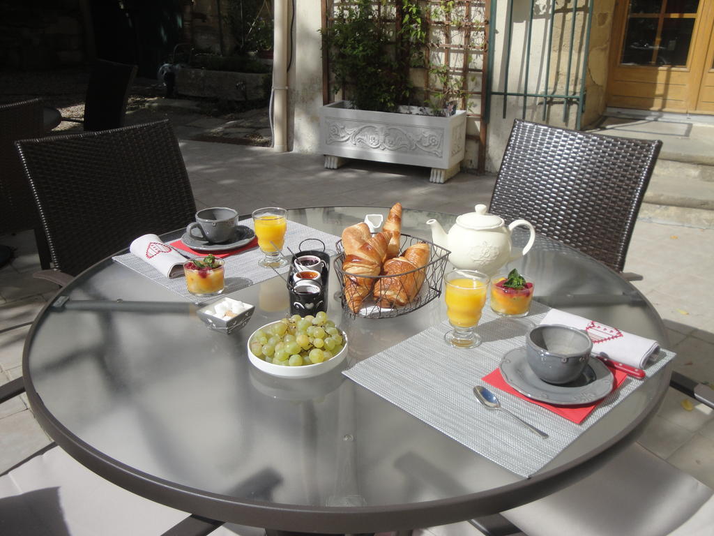 Bastide De La Treille Villa Montaren-et-Saint-Mediers ภายนอก รูปภาพ